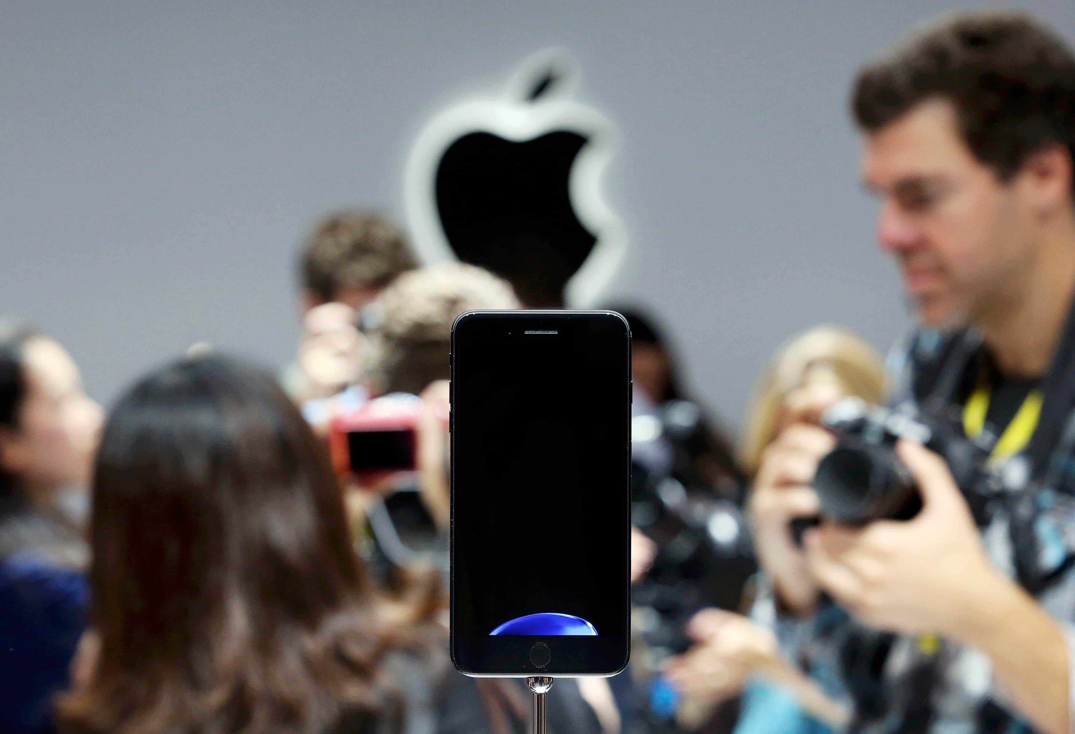 Apple iPhone 7: Full specs, key features