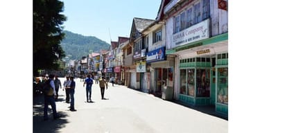 Govt officer argument over challan by traffic magistrate