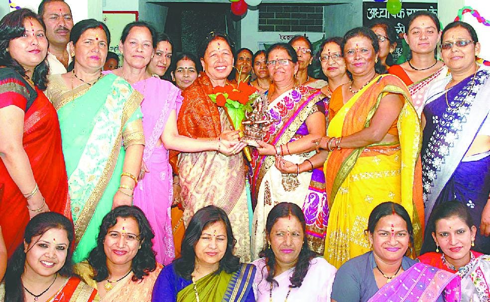Nanda school dedicated award