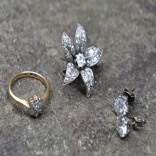Couple Finds Diamond Jewels in Antique Chair