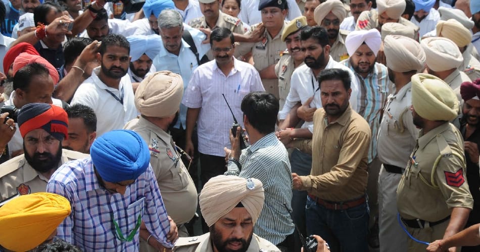 aap finds house in punjab for kejriwal stay