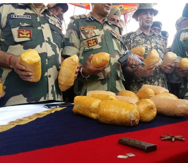 trillions of heroine caught by bsf on indo pak border in firozpur, two smugglers arrested