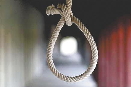 The newly married woman died by hanging