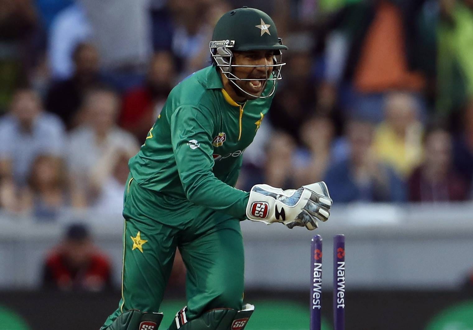 sarfaraz ahmed compares himself with virat kohli over aggressive behaviour