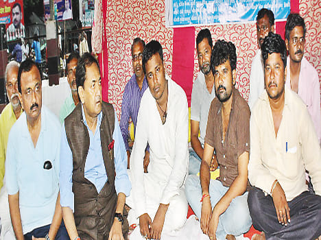 Ansnkarion's condition deteriorates