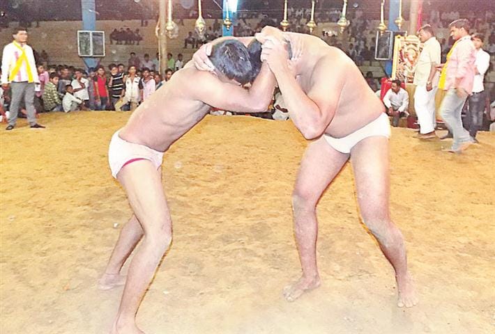 akhilesh has beat rishabh