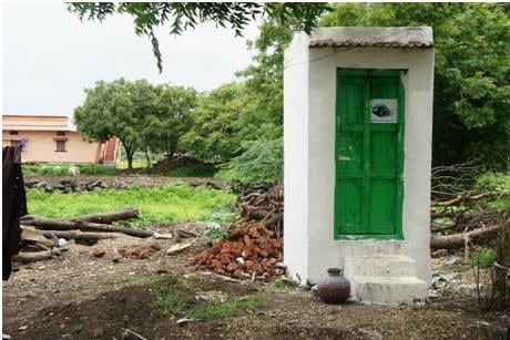bride not found toilet in sasural returned home