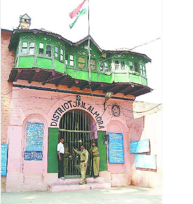 Almora districts come under four prison inmates