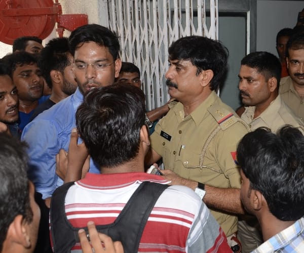 Eight students expelled from BBAU.