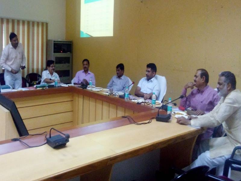 deeem ne dekhee graam jyoti yojana kee pragati