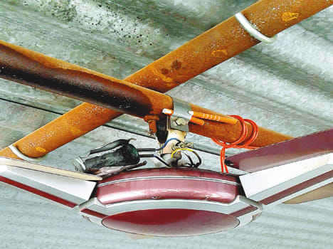 Homes come in high voltage, domestic appliance burns