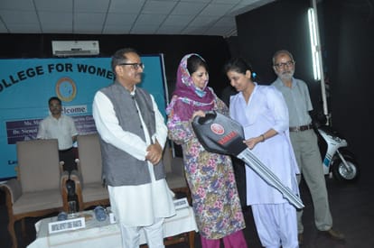 Mehboob statement on kashmir violence