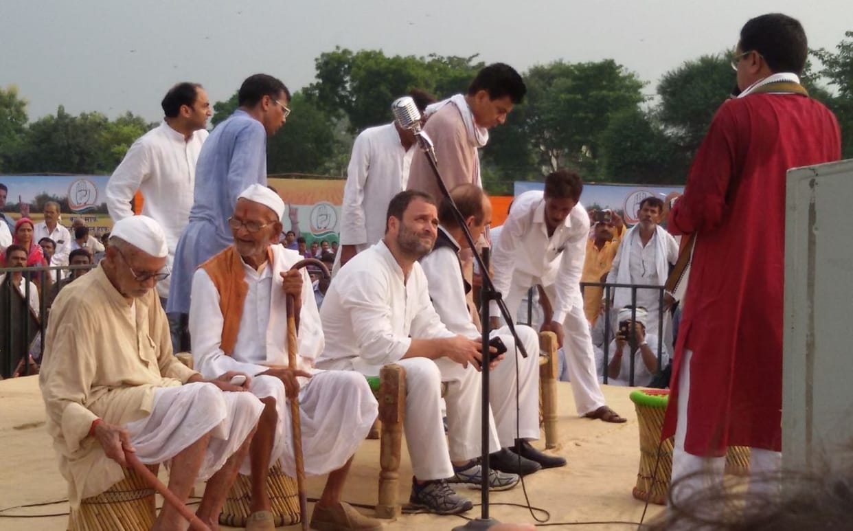 Rahul Gandhi on Mission BundelKhand, Khat sabha in Chitrakoot today