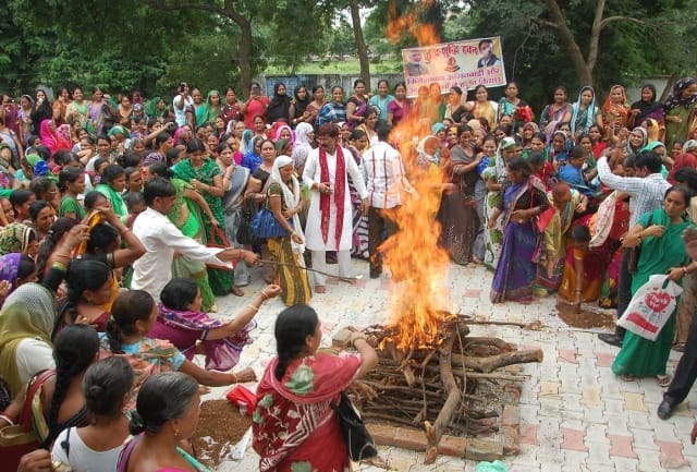 Oblation for Central and state government's intelligence-purification 