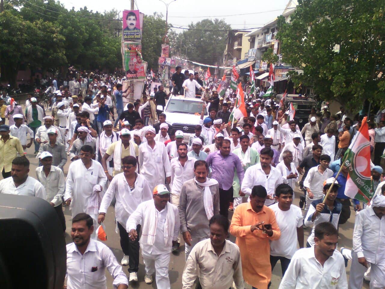 rahul gandhi road show in faizabad