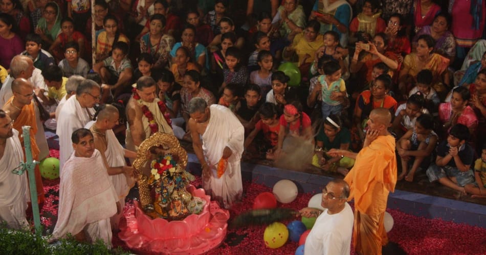 radha asthami, devotion event, radha-krishna, radha birthday, temples, iskcon temple, chandigarh,