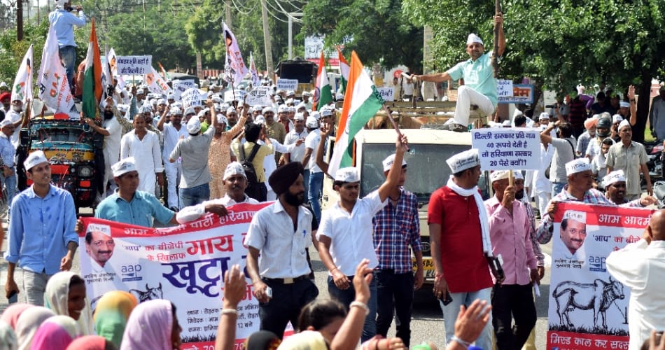 rebellion in aam admi party, 150 volunteers resigned from all punjab