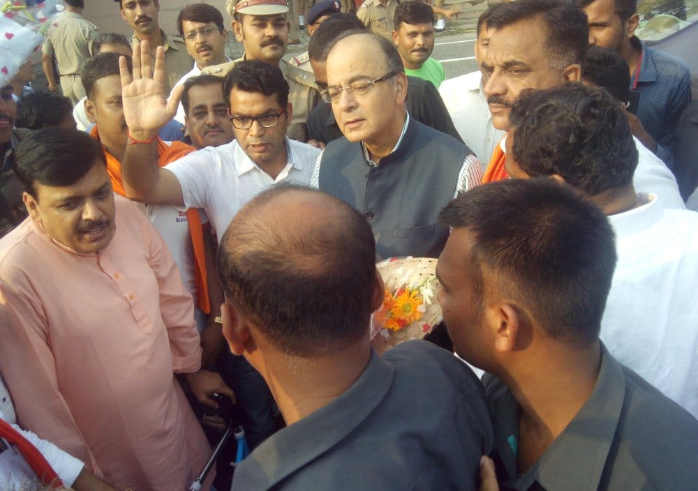 arun jaitley in nainital with family