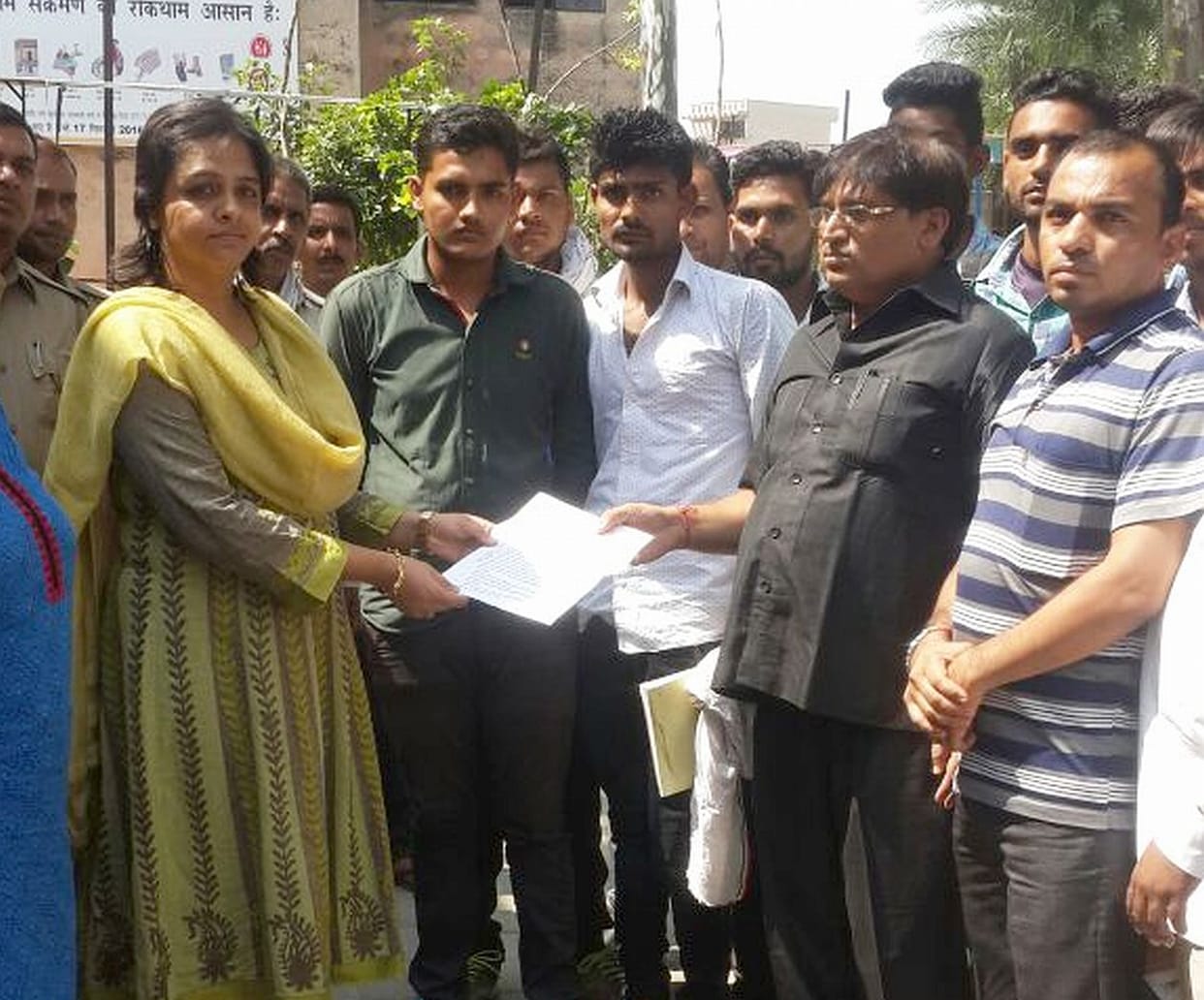 Bakri Eid in the open demand to stop animal intersection.