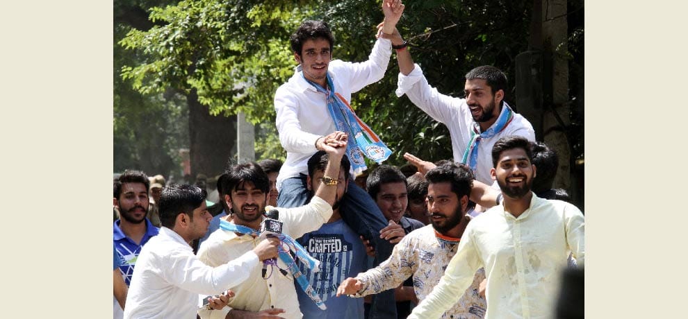 abp wins 3 seats in dusu election out of 4, 1 seat conquered by nsui