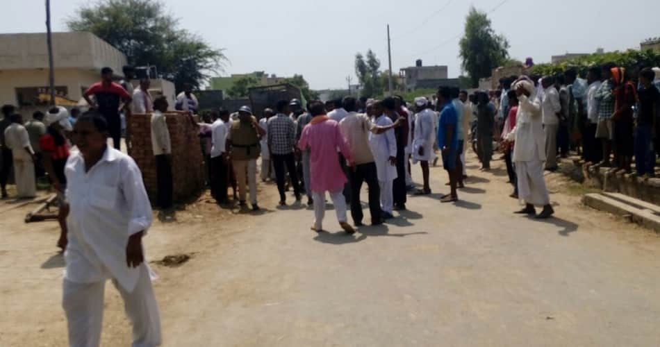 huge clash in people and police to save houses, firing by police in kalayat of kaithal