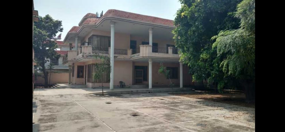 aap finds house in punjab for kejriwal stay
