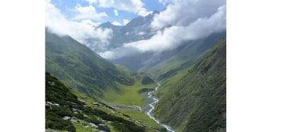 90 Year old Paras Ram mountain trekking to 16 thousand feet high Kugti Pass Lahaul- bharmour