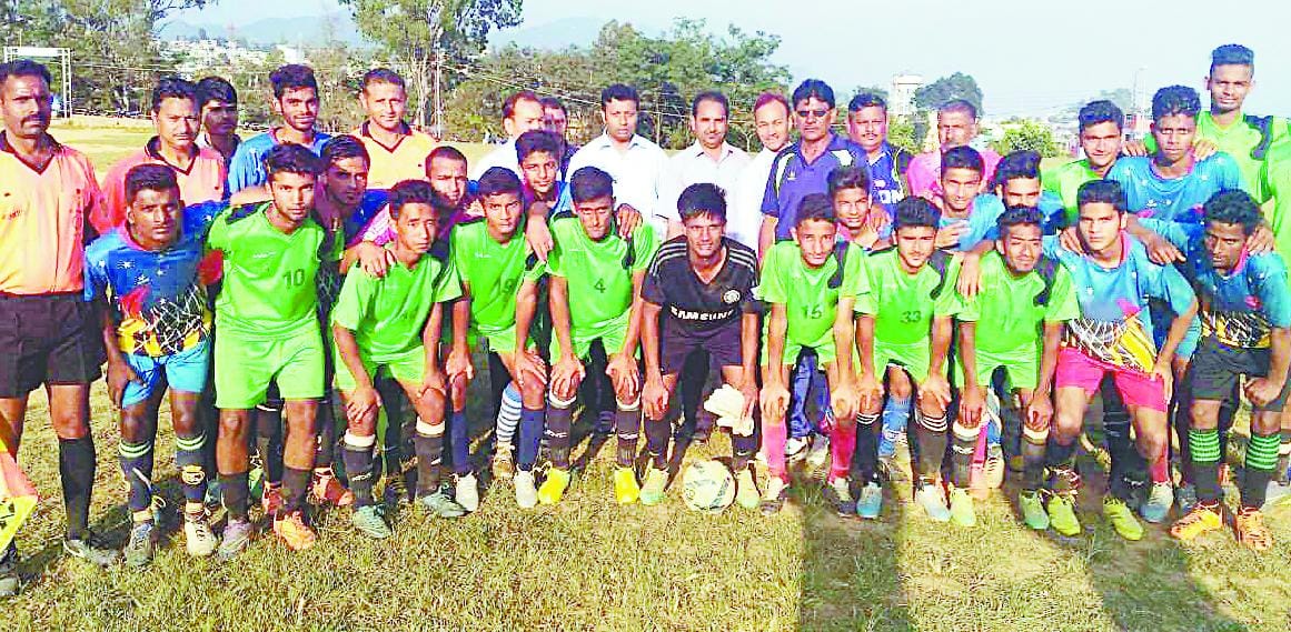 Trophy won by Nainital and Dehradun
