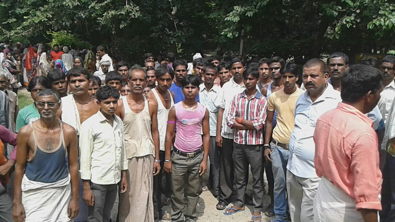 two died as high tension wire falls 