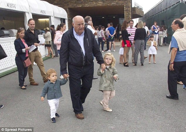 The railworker’s son who is now the world’s richest man
