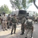 मुठभेड़ के दौरान मोर्चा संभाल जवान