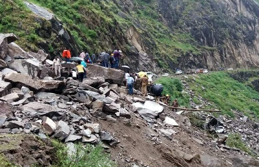 accident in badrinath highway, one woman death