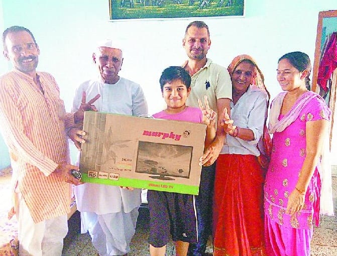 Amar Ujala reader pleased getting LED 