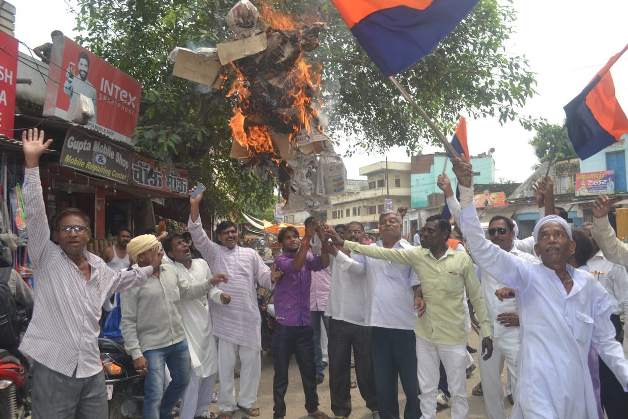 Amit Shah's effigy burnt expressed opposition
