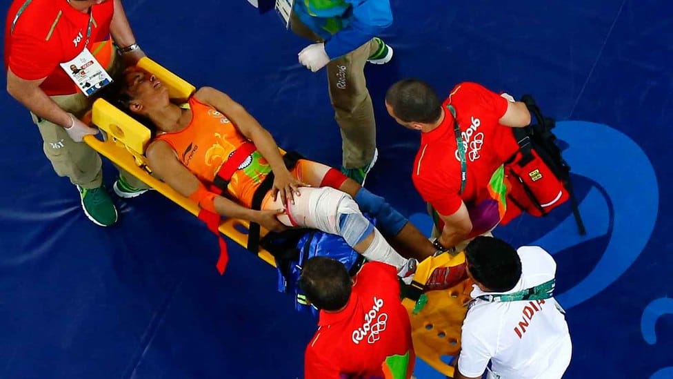 unfavourable reply by sports minister anil vij to injured international wrestler vinesh phogat
