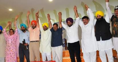 Internal clash in aam aadmi party punjab