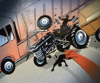 Yamraj fell over as a hotel owner dumper, was killed on the spot were