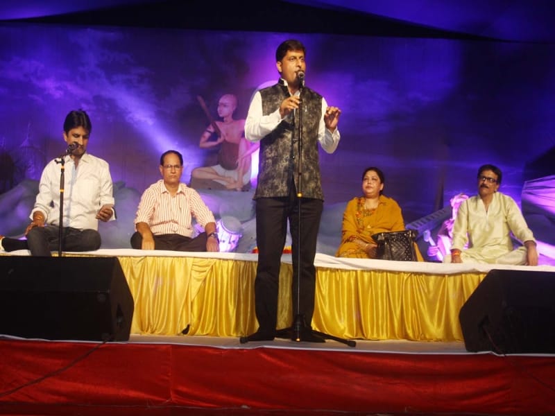 kavi sammelan in haridas mahotsav