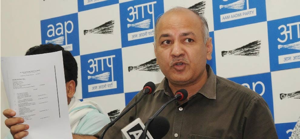 AAP MLAs Amantulla resignation rejected, Manish Sisodia came to the protect