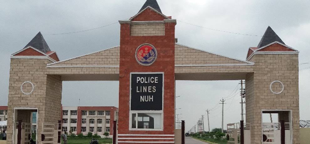 couple missing from safe house in gurgaon five policemen suspended 