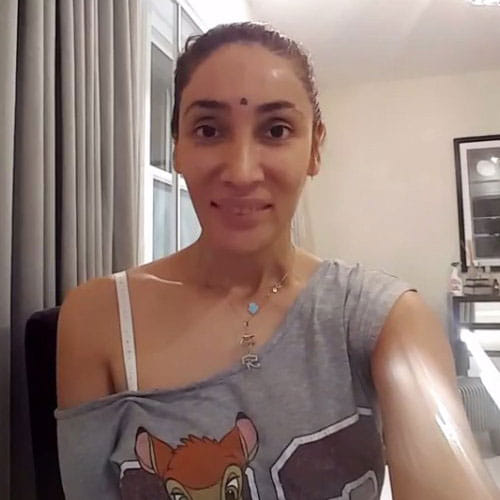 sofia hayat in bold look photos