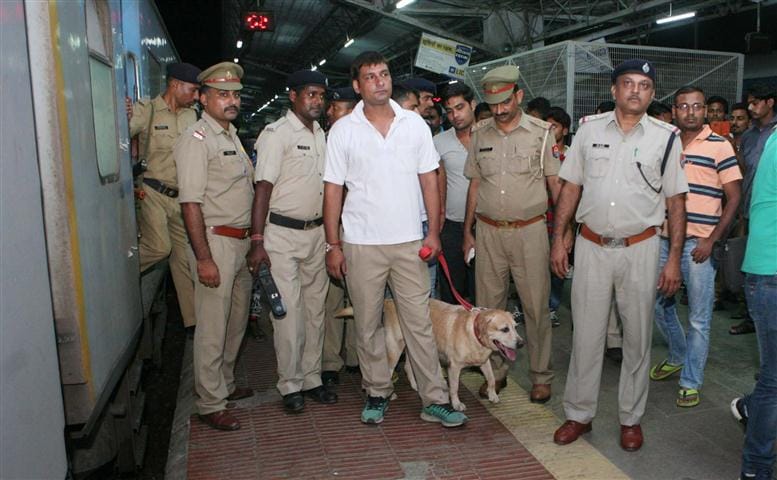 Shatabdi Express reported on bomb stirred