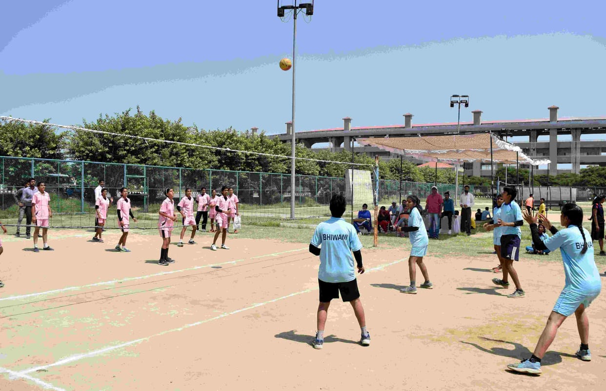 throw ball, rohtak, kurushetra, haryana, sports, school state championship, rohtak