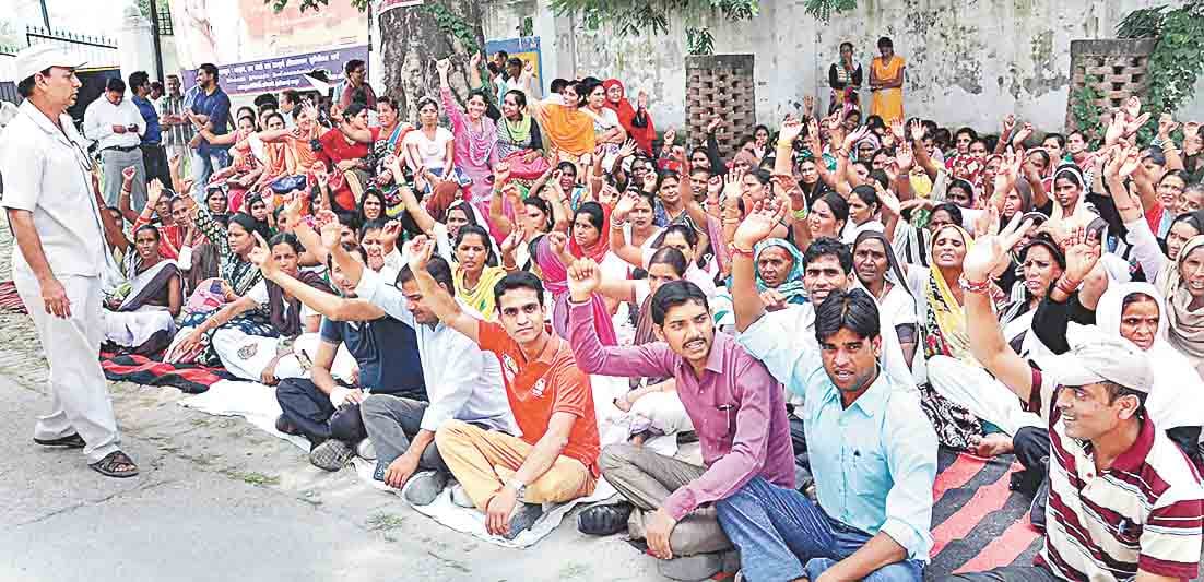 The strike paralyzed health services, patients suffering