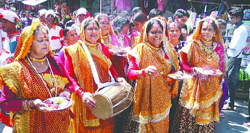 Procession of women being the center of attraction