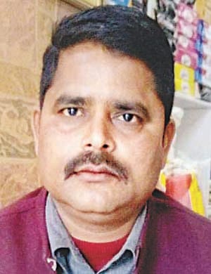 ex village pradhan died in hospital