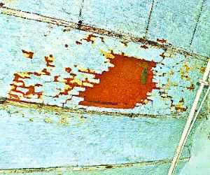 Railway official residence roof fell