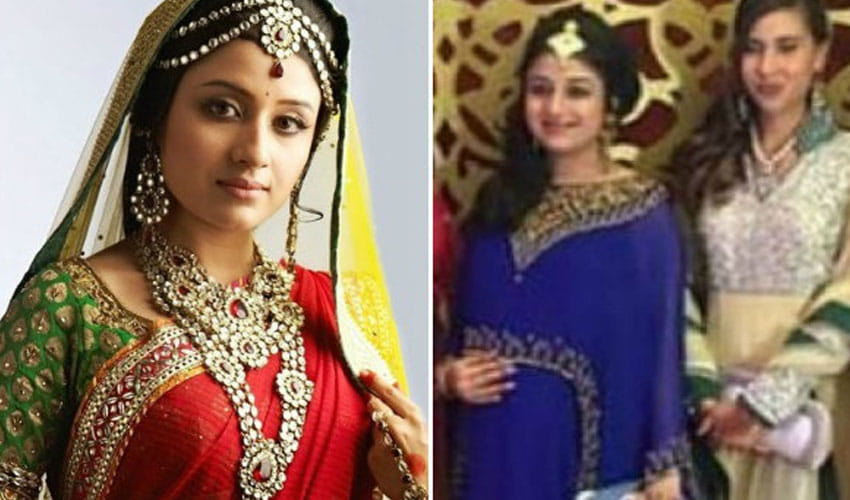 jodha of television is pregnant showing baby bump in photos