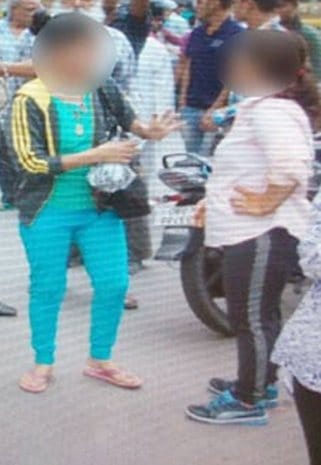 girls beaten boy in dehradun