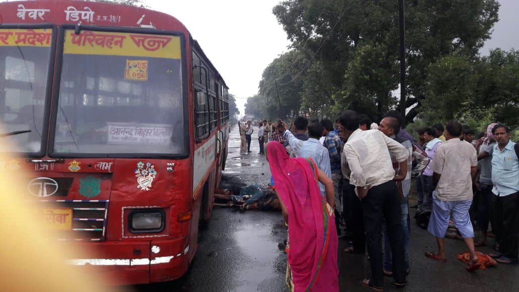 UP: bus accident in agra, 7 killed